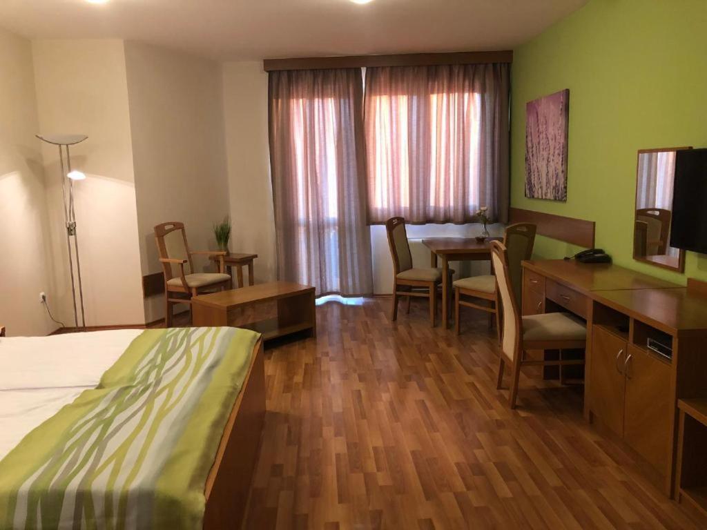 Rosemary Apartmanok, Rose, Lili, Mary1, Mary2 Hajdúszoboszló 외부 사진