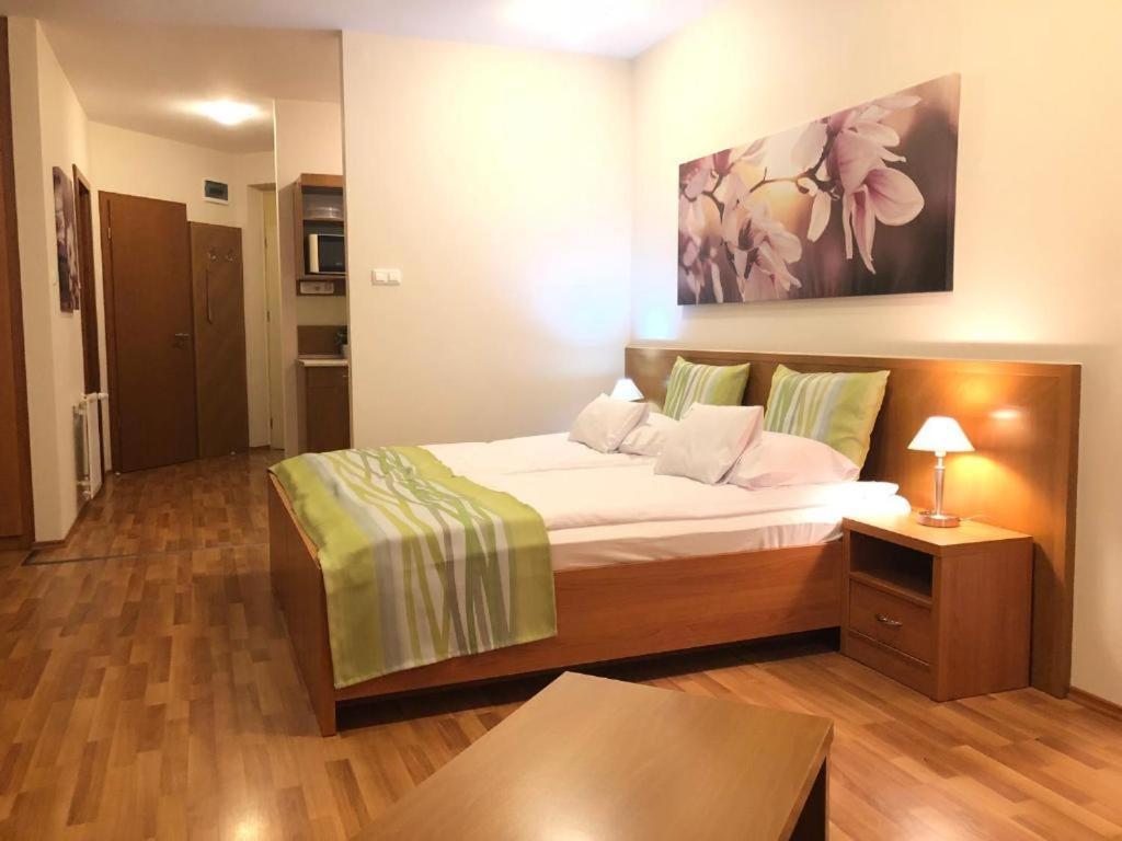 Rosemary Apartmanok, Rose, Lili, Mary1, Mary2 Hajdúszoboszló 외부 사진