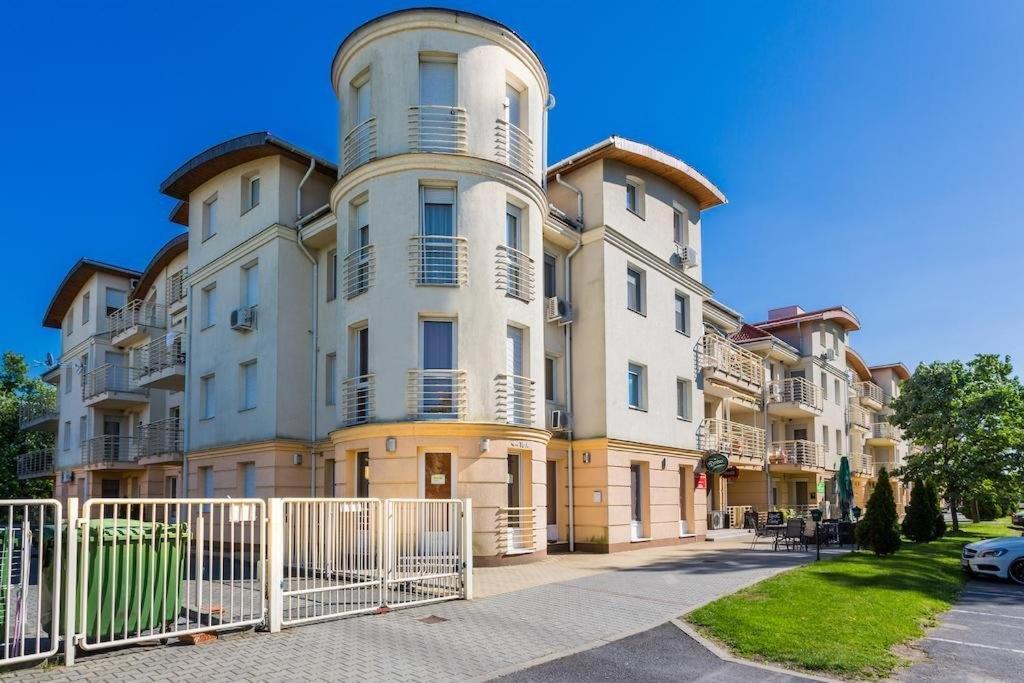 Rosemary Apartmanok, Rose, Lili, Mary1, Mary2 Hajdúszoboszló 외부 사진